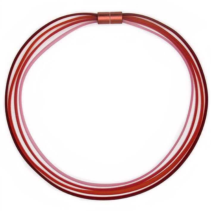 Ketting van rubber, Ribbon Rood