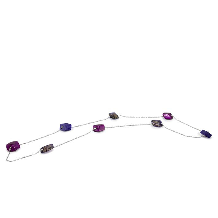 Lange ketting met 8 mini cubes paarstinten
