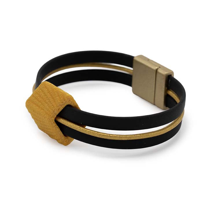 Zijaanzicht Cube armband Golden Rays met magnetisch slot in goudkleurig resin, Fates