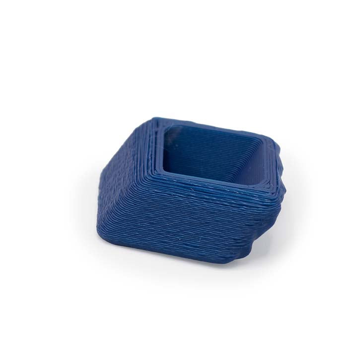 Onderkant van de Blue Wing Spacer met fijn vleugelpatroon