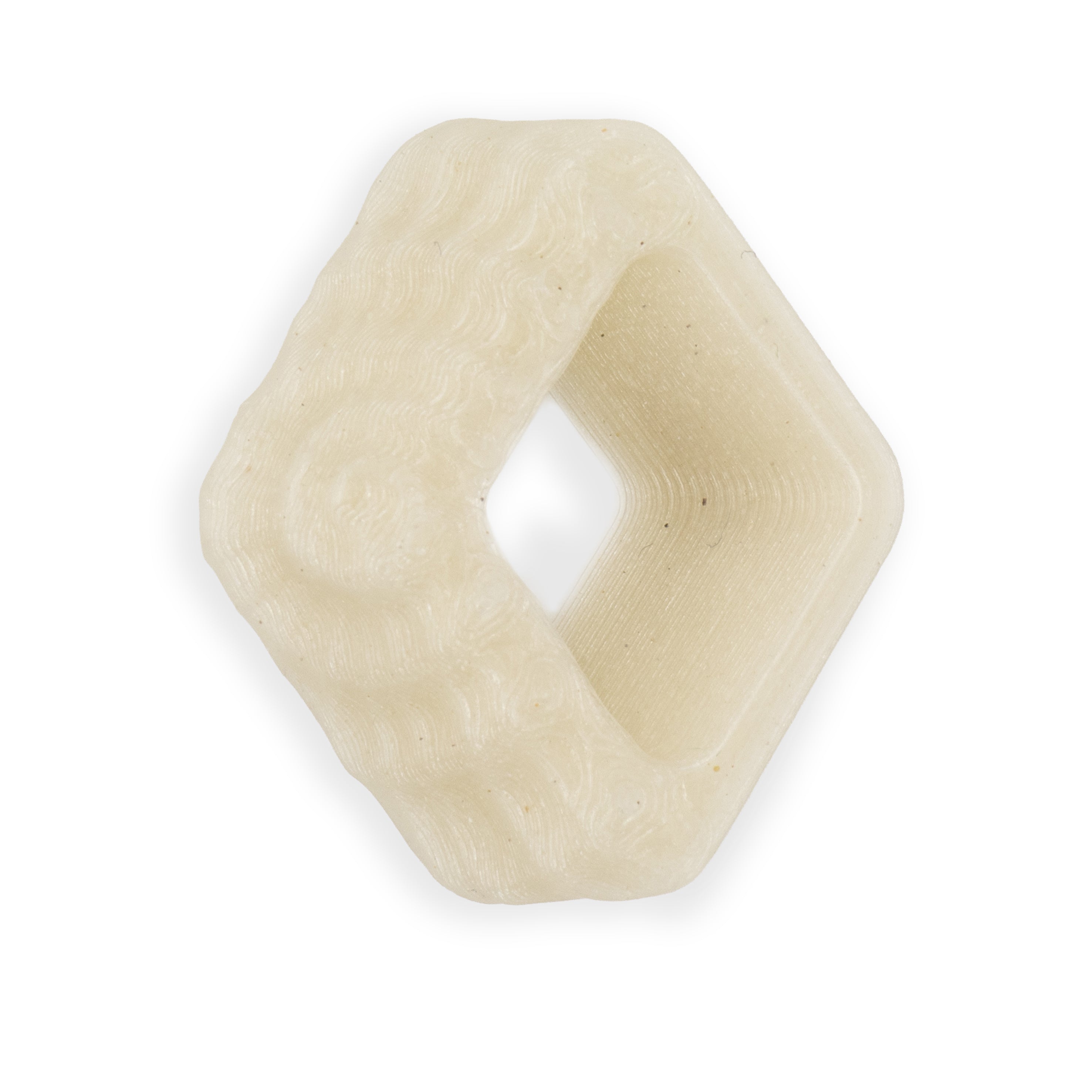 Cube Spacer Oyster Fossil in crème wit van Fates, met gelaagd schelpreliëf