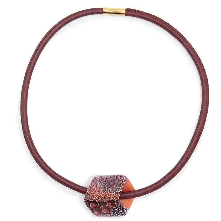 Cube ketting Red Coral