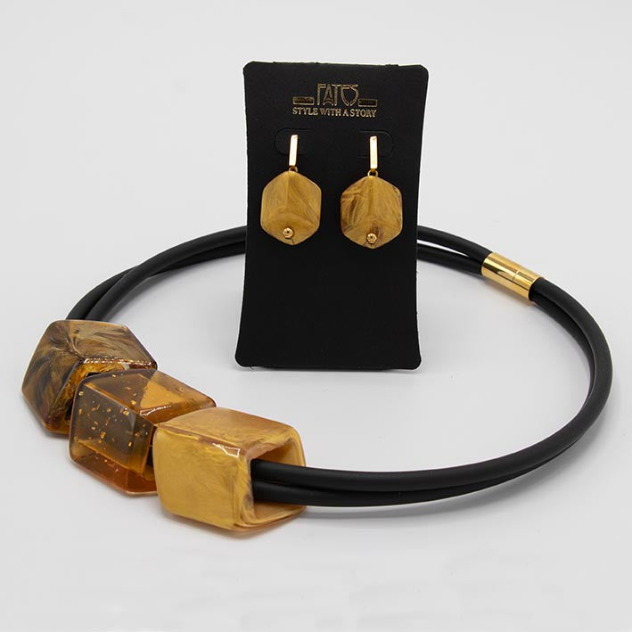 Exclusieve ketting van rubber met 3 Cubes, golden tiger